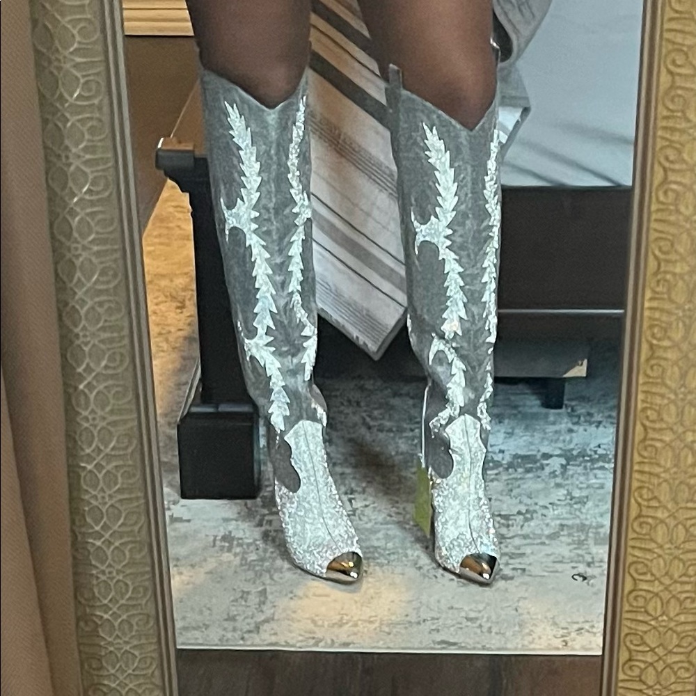NWT gianna bini katyanna boots size 11. Only tried on. Missed return window